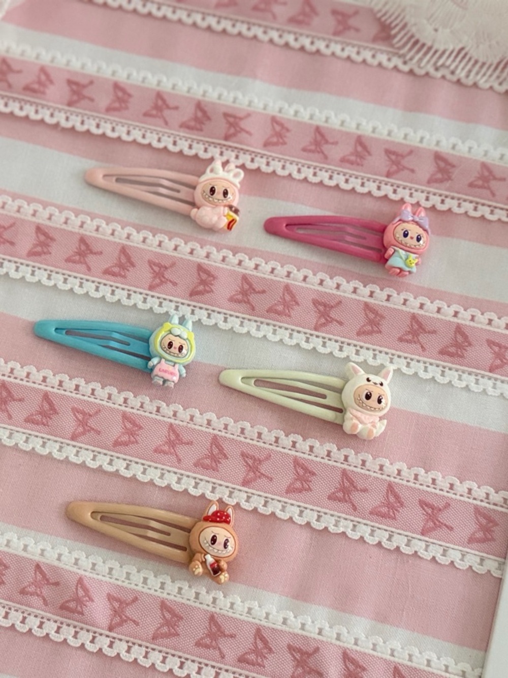 Set of 5 Cute Character Snap Hair Clips